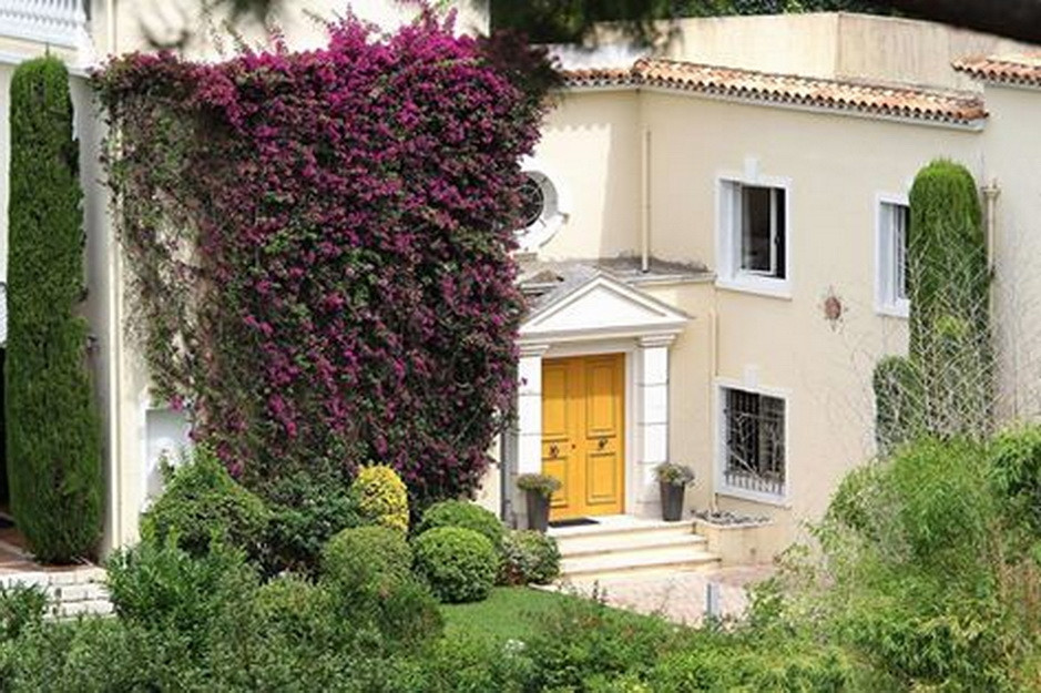 Căn biệt thự xa hoa của Bạc Hy Lai. (Nguồn: CCTVNews)