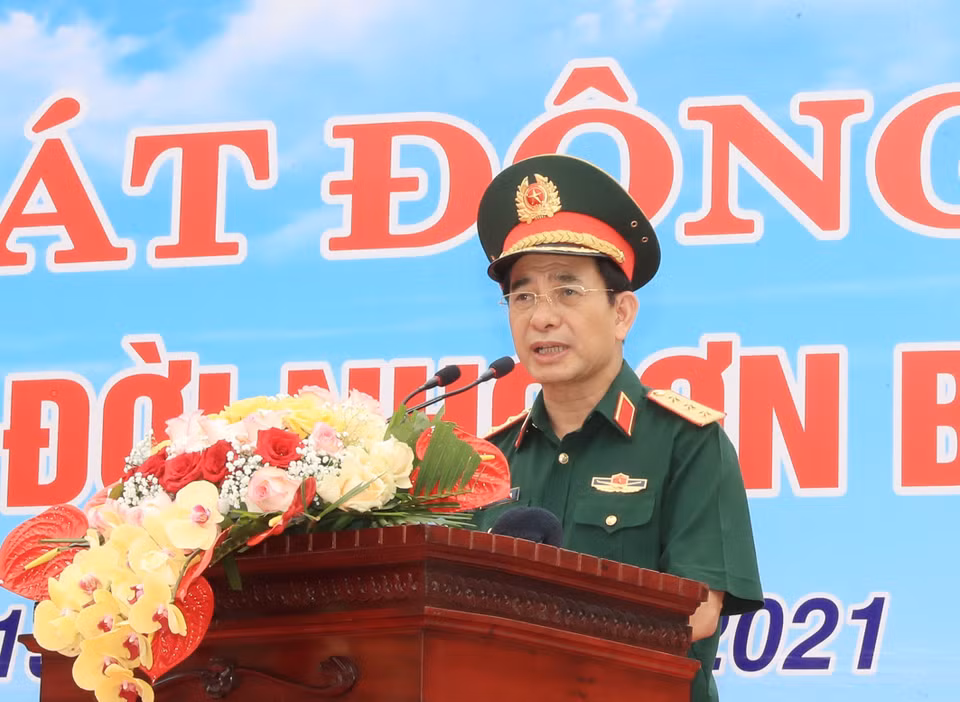 Thượng tướng Phan Văn Giang, Bộ trưởng Quốc phòng phát biểu tại Lễ phát động trồng cây. (Ảnh: Trọng Đức/TTXVN)