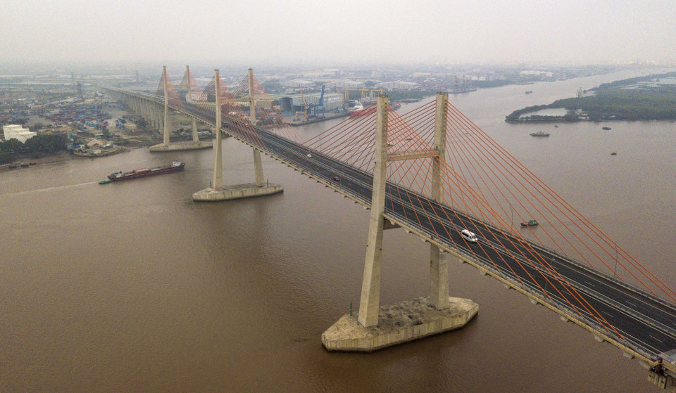 Toàn cảnh cây cầu Bạch Đằng nhìn từ trên cao. (Ảnh: Thành Đạt/TTXVN)