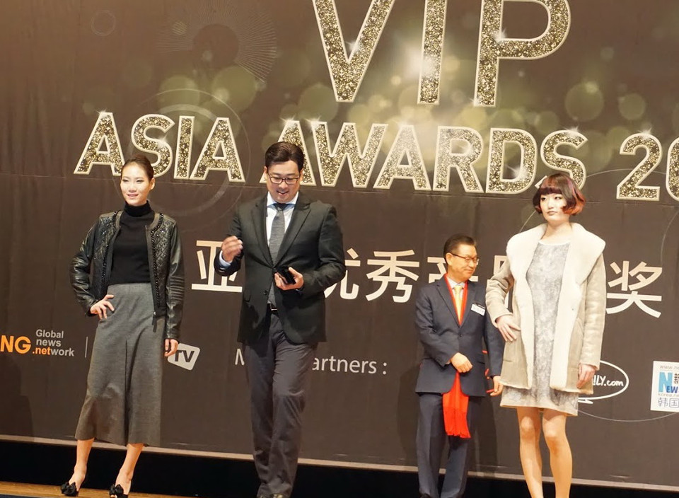 Tại buổi lễ, 100 thương hiệu tiêu biểu có đóng góp quan trọng trong việc tạo dựng giá trị châu Á đã được vinh danh. (Nguồn: Vietnam+)