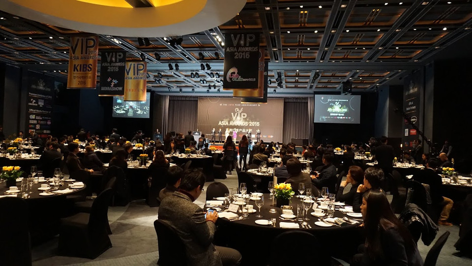 Trong những năm qua, VIP ASIA AWARDS đã được công nhận là giải thưởng hỗ trợ các công ty gia nhập thị trường thế giới, mang đến danh tiếng toàn cầu cho những công ty cần một sự thúc đẩy đặc biệt. (Nguồn: Vietnam+)