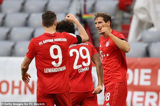 Niềm vui của Bayern sau bàn mở tỷ số của Leon Goretzka ở phút 17.