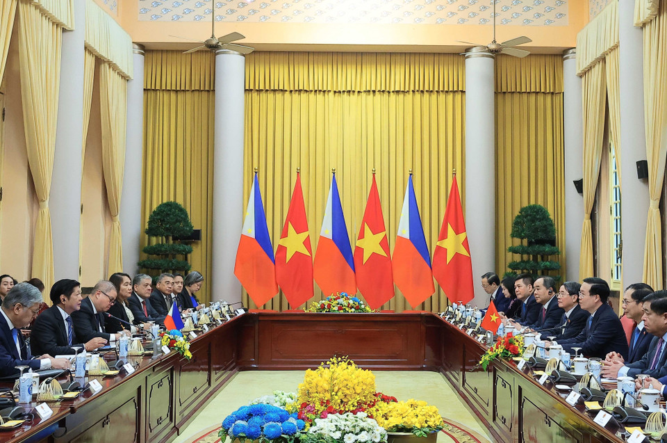 Sau lễ đón chính thức, Chủ tịch nước Võ Văn Thưởng hội đàm với Tổng thống Philippines Ferdinand Marcos Jr. (Ảnh: Thống Nhất/TTXVN)