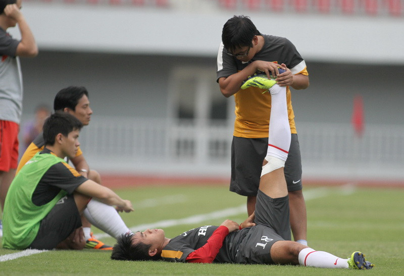 Chấn thương luôn là nỗi ám ảnh của đội tuyển U23 Việt Nam tại mỗi kỳ SEA Games. (Ảnh: Quang Nhựt/TTXVN)