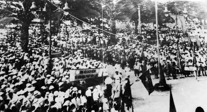 Tại Hải Phòng, nhân dân khởi nghĩa giành chính quyền vào ngày 23/8/1945. Trước đó, vào ngày 18/8, nhân dân ở 4 tỉnh Bắc Giang, Hải Dương, Hà Tĩnh, Quảng Nam nổi dậy giành chính quyền ở tỉnh lỵ thành công. Đây là các tỉnh giành được chính quyền sớm nhất trong cả nước. (Ảnh: Tư liệu/TTXVN)