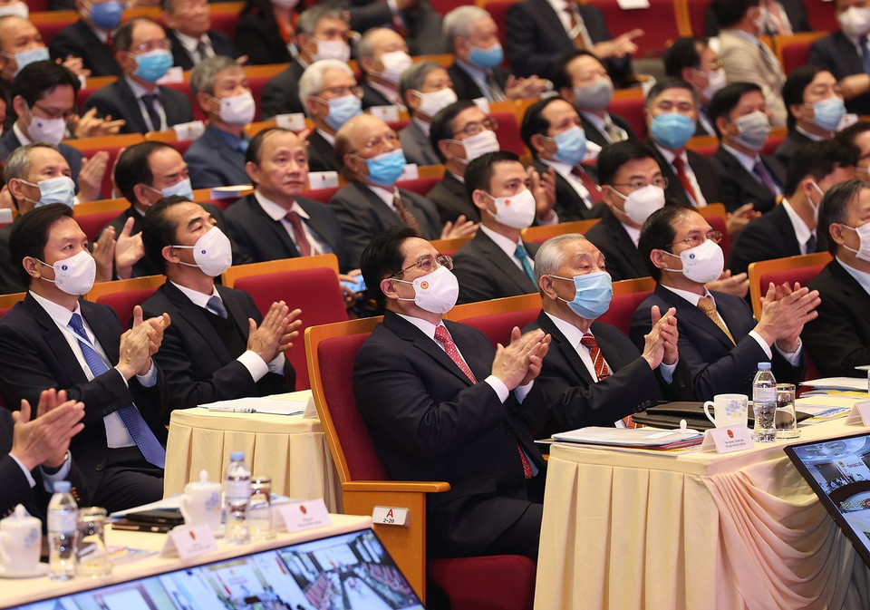 Thủ tướng Phạm Minh Chính và các đại biểu dự hội nghị. (Ảnh: Dương Giang/TTXVN)