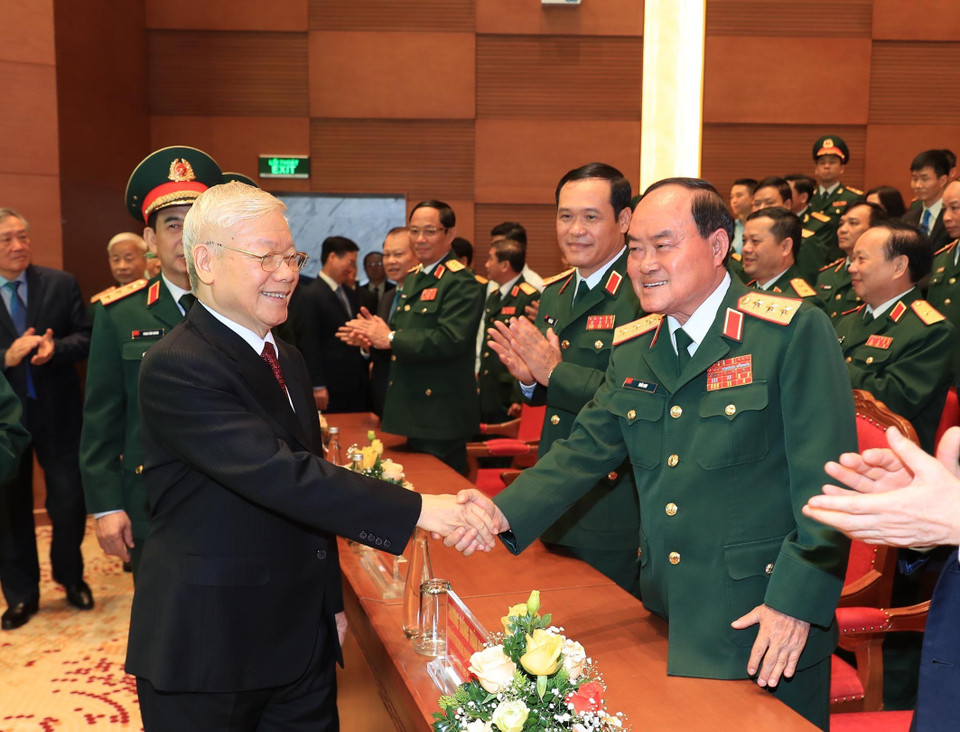 Tổng Bí thư Nguyễn Phú Trọng với các đại biểu tham dự Lễ kỷ niệm. (Ảnh: Trọng Đức/TTXVN)