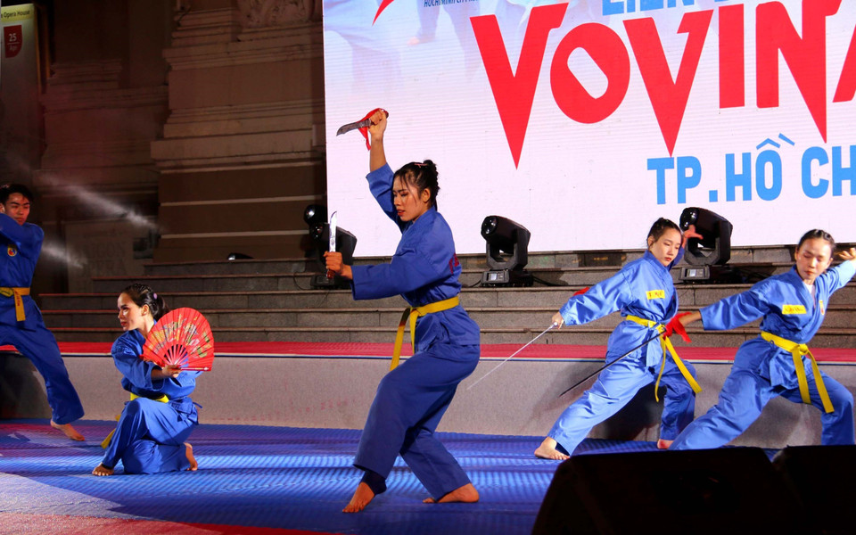 Các võ sinh bộ môn Vovinam tham gia đối luyện tại Liên hoan võ thuật Thành phố Hồ Chí Minh lần thứ nhất - năm 2022. (Ảnh: Thanh Vũ/TTXVN)