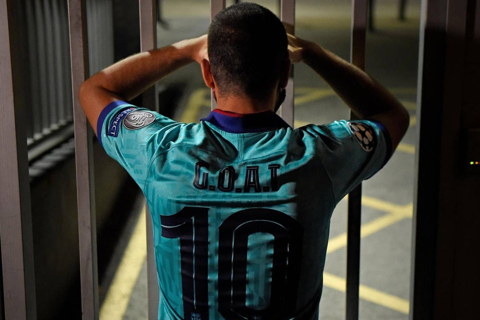 Messi yêu cầu chấm dứt hợp đồng lao động với câu lạc bộ, dựa theo điều khoản 24 trong hợp đồng. (Nguồn: Getty Images)