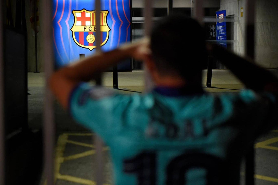 Sự việc trên diễn ra sau khi có thông tin siêu sao người Argentina gửi fax đến ban lãnh đạo yêu cầu được ra đi. (Nguồn: Getty Images)