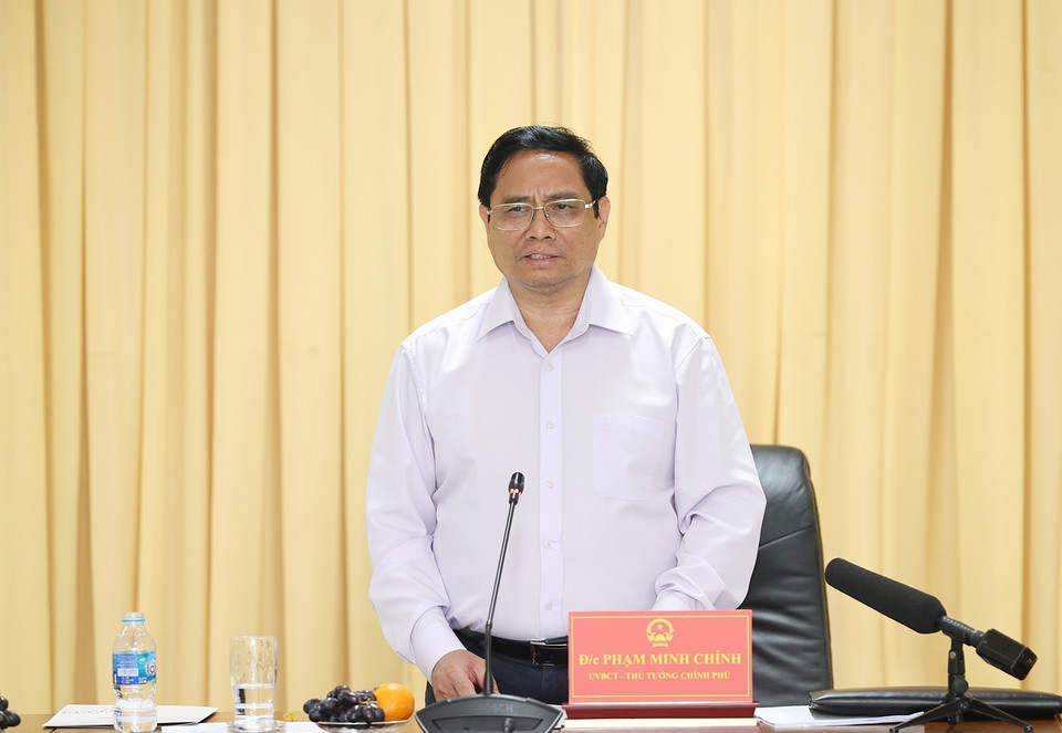 Thủ tướng Phạm Minh Chính phát biểu tại buổi làm việc với Nhà máy Nhiệt điện Ô Môn 1. (Ảnh: Dương Giang/TTXVN)