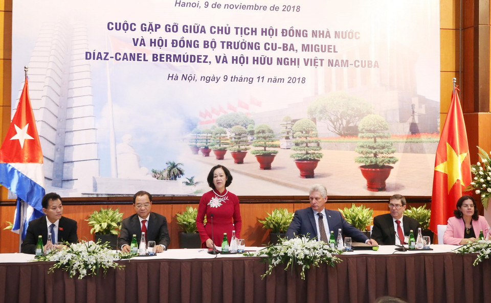 Đồng chí Trương Thị Mai phát biểu tại buổi gặp. (Ảnh: Lâm Khánh/TTXVN)