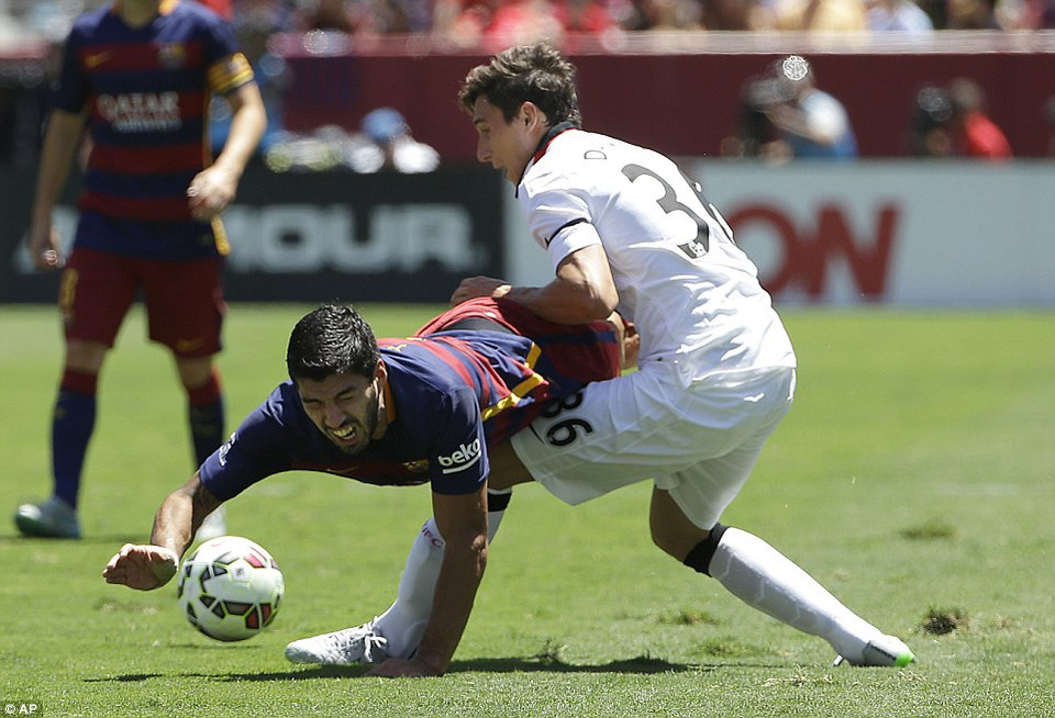 Nhưng anh không thể giúp Barcelona vượt qua Quỷ đỏ, trước khi phải rời sân ở phút 70.