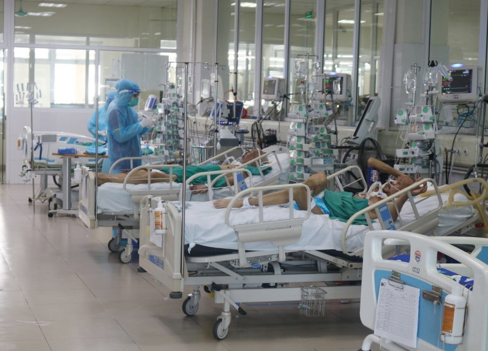 Từ khi bùng phát đợt dịch COVID-19 thứ tư (24/7) đến nay, Bệnh viện đã chữa khỏi cho 35 ca, dự kiến trong ngày hôm nay (2/8) sẽ công bố khỏi bệnh 6 bệnh nhân. (Ảnh: TTXVN phát)