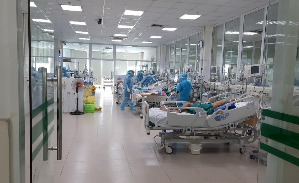 Từ khi bùng phát đợt dịch COVID-19 thứ tư (24/7) đến nay, Bệnh viện đã chữa khỏi cho 35 ca, dự kiến trong ngày hôm nay (2/8) sẽ công bố khỏi bệnh 6 bệnh nhân. (Ảnh: TTXVN phát)