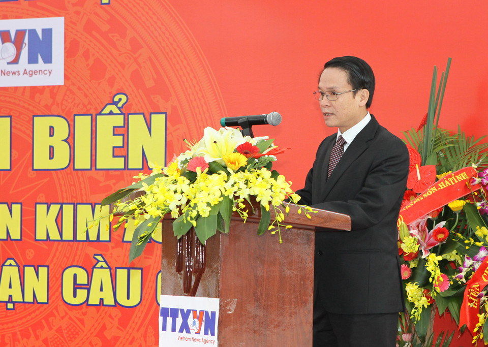 ÔngNguyễn Đức Lợi, Bí thư Đảng ủy, Tổng Giám đốc Thông tấn xã Việt Nam phát biểu tại buổi lễ. (Ảnh: Dương Giang/TTXVN)