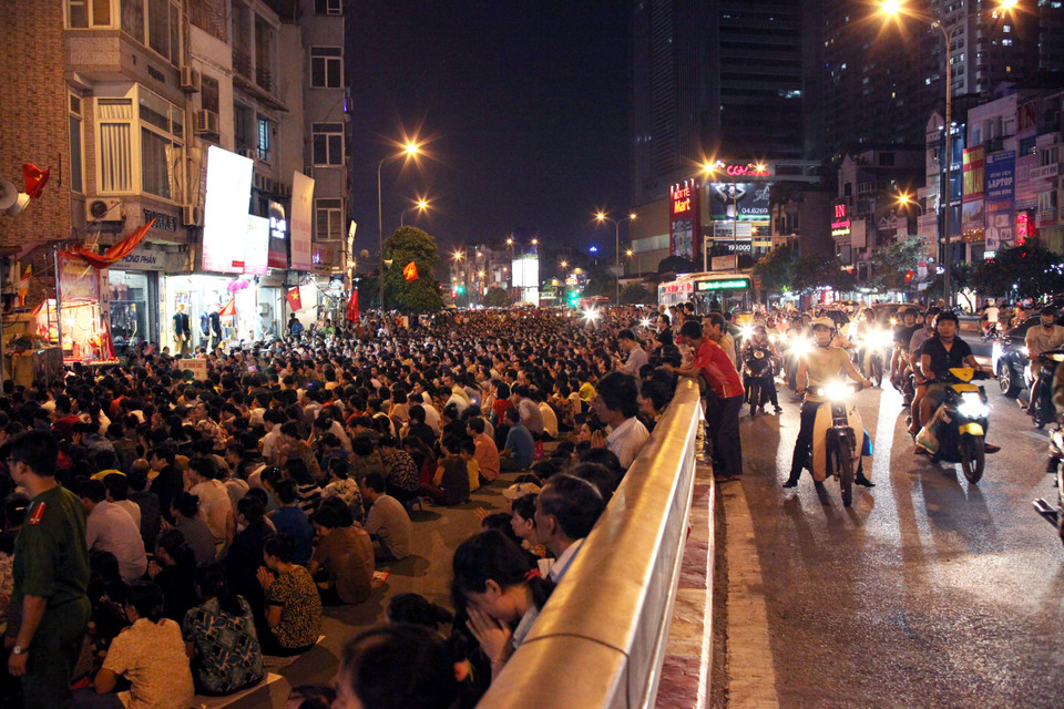 Giao thông tại khu vực này bị ảnh hưởng nghiêm trọng.(Doãn Đức/Vietnam+)