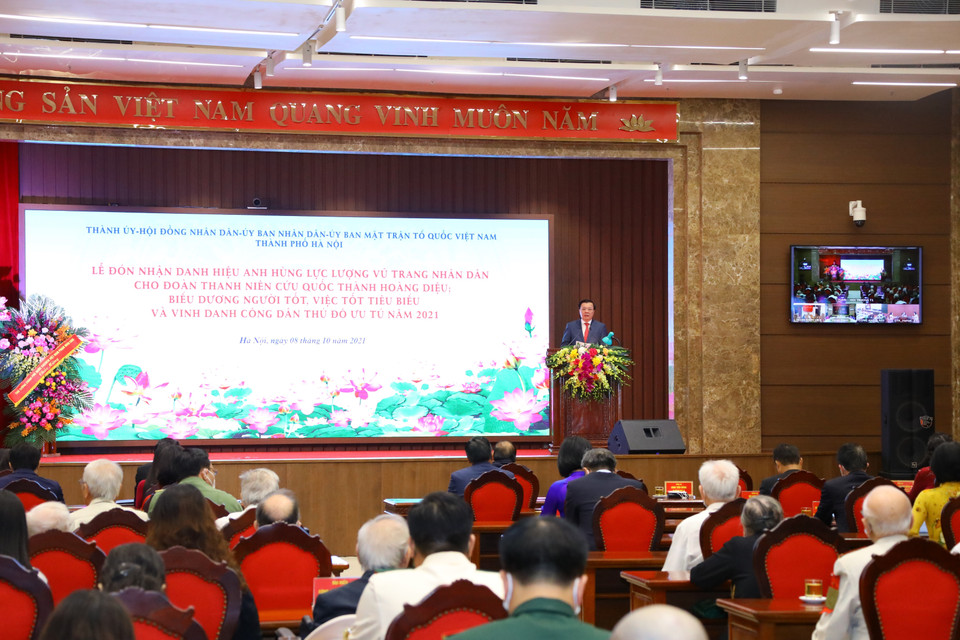 Đồng chí Đinh Tiến Dũng, Ủy viên Bộ Chính trị, Bí thư Thành ủy Hà Nội phát biểu khai mạc. (Ảnh: Nguyễn Điệp/TTXVN)