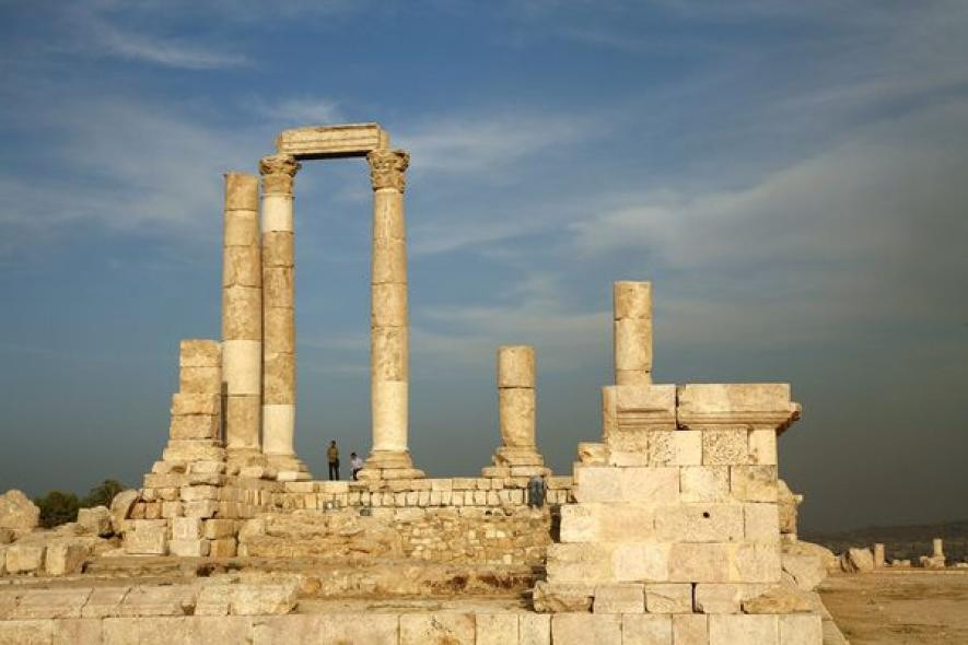 Tham quan các di tích của thành phố La Mã cổ đại ở Jodan. (Nguồn: NatGeo)