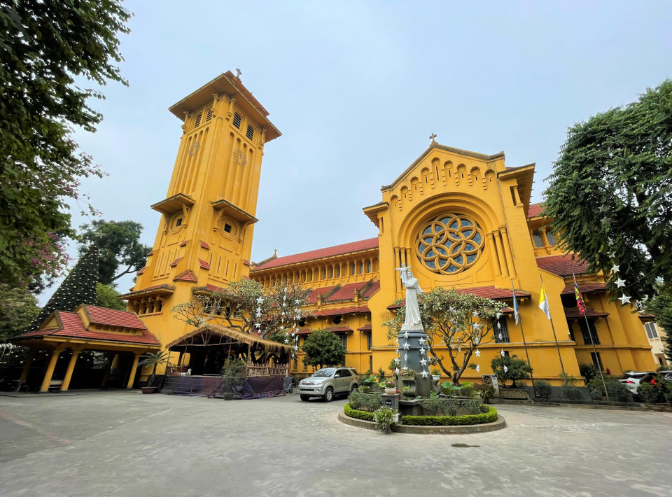 Nhà thờ Cửa Bắc được đánh giá là một trong những nhà thờ có lối kiến trúc đẹp nhất trong các nhà thờ tại Hà Nội. (Ảnh: Minh Hiếu/Vietnam+)