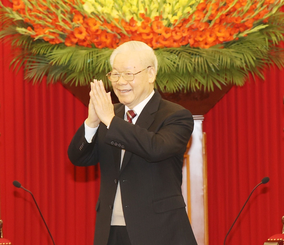 Tổng Bí thư Nguyễn Phú Trọng tại buổi tiếp ông Thongsalith Mangnomek, Bí thư Trung ương Đảng, Chánh Văn phòng Trung ương Đảng Nhân dân Cách mạng Lào. (Ảnh: Trí Dũng/TTXVN)