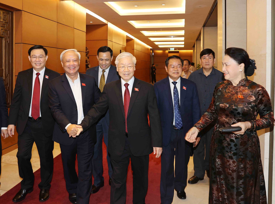 Tổng Bí thư Nguyễn Phú Trọng và các đồng chí lãnh đạo Quốc hội dự phiên họp. (Ảnh: Trí Dũng/TTXVN)