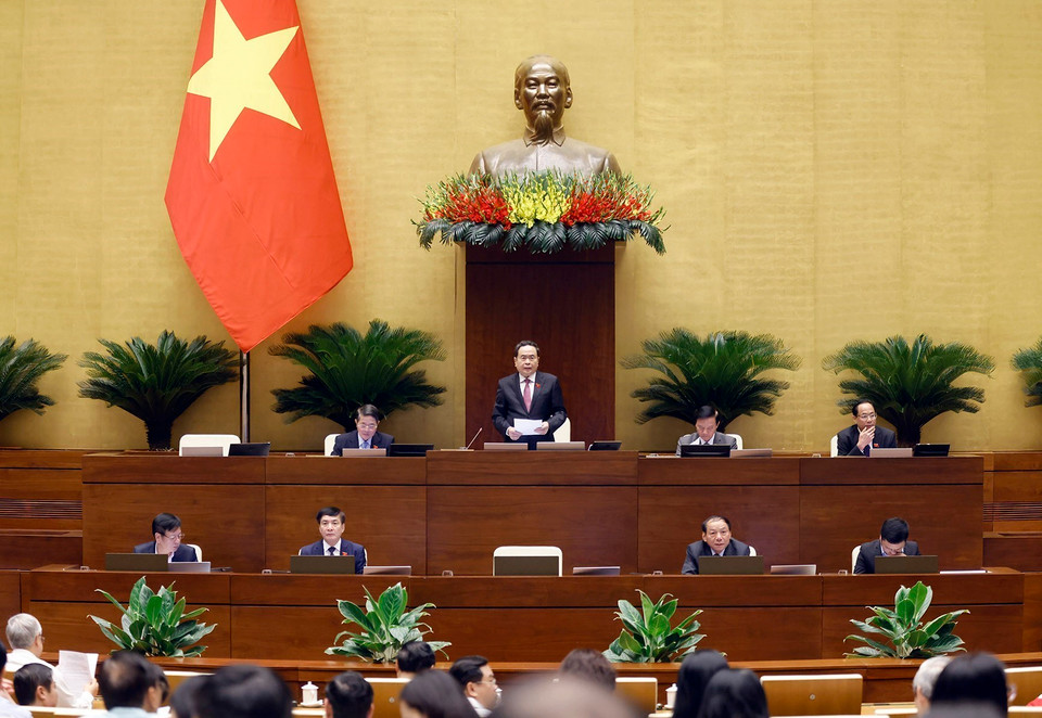 Chủ tịch Quốc hội Trần Thanh Mẫn chủ trì điều hành chất vấn nhóm vấn đề thứ tư thuộc lĩnh vực văn hóa, thể thao và du lịch. (Ảnh: Doãn Tấn/TTXVN)