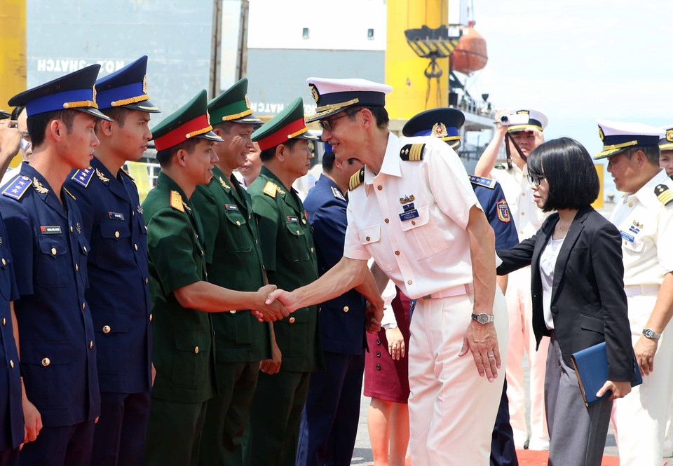 Đoàn sẽ chào xã giao lãnh đạo Ủy ban Nhân dân thành phố Đà Nẵng, thăm và làm việc với Trung tâm phối hợp tìm kiếm cứu nạn Hàng hải khu vực II; đến thăm chào xã giao Bộ Tư lệnh Vùng Cảnh sát biển 2 tại Kỳ Hà (tỉnh Quảng Nam) và giao lưu thể thao bóng chuyền. (Ảnh: Trần Lê Lâm/TTXVN)