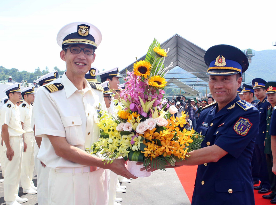 Đoàn sẽ tham quan các danh lam thắng cảnh tại thành phố Đà Nẵng và tham gia biểu diễn kiếm đạo, kỹ thuật trấn áp đối phương và múa cổ động của người Nhật tại Lễ hội Giao lưu Văn hóa Việt-Nhật năm 2018. 