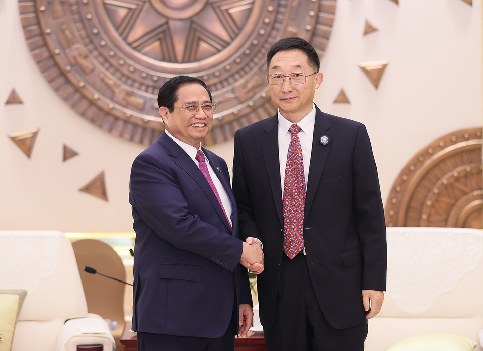 Thủ tướng Phạm Minh Chính tiếp ông Lưu Ninh, Bí thư Khu ủy Quảng Tây, Trung Quốc. (Ảnh: Dương Giang/TTXVN)