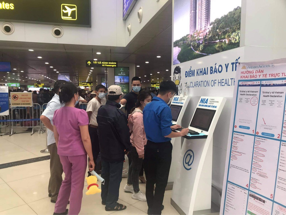 Dự kiến sản lượng vận chuyển qua Cảng hàng không quốc tế Nội Bài dịp 30/4-1/5 và cao điểm Hè đạt bình quân khoảng 80.000 lượt khách/ngày và trên 500 lượt chuyến/ngày. (Ảnh: CTV/Vietnam+)