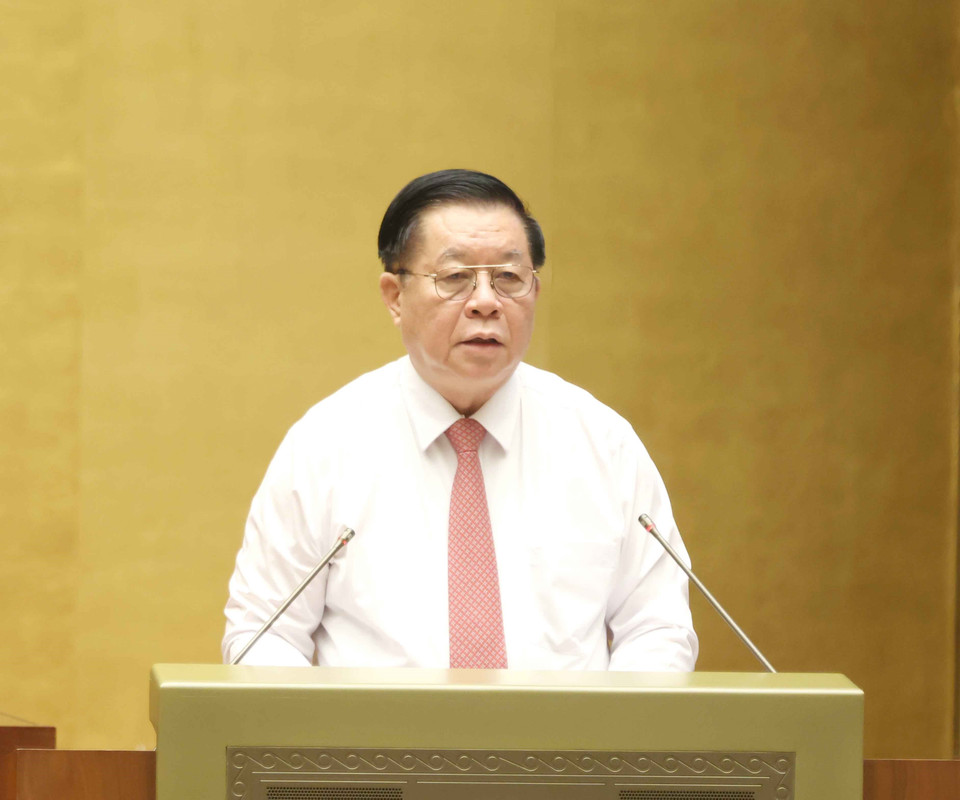 Ông Nguyễn Trọng Nghĩa, Ủy viên Bộ Chính trị, Bí thư Trung ương Đảng, Trưởng Ban Tuyên giáo Trung ương quán triệt nội dung Quy định số 144-QĐ/TW. (Ảnh: Phương Hoa/TTXVN)