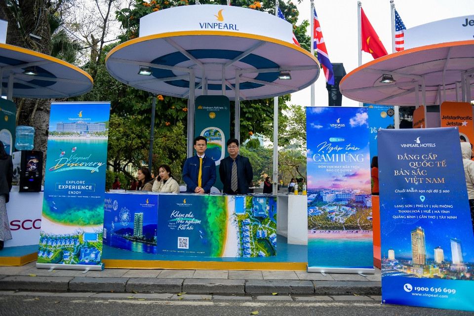Vietnam Airlines Festa còn là cơ hội để khách hàng trải nghiệm dịch vụ “2 trong 1”-vé máy bay và phòng nghỉ-kết hợp giữa Vietnam Airlines và Vinpearl. (Ảnh: Đức Anh)