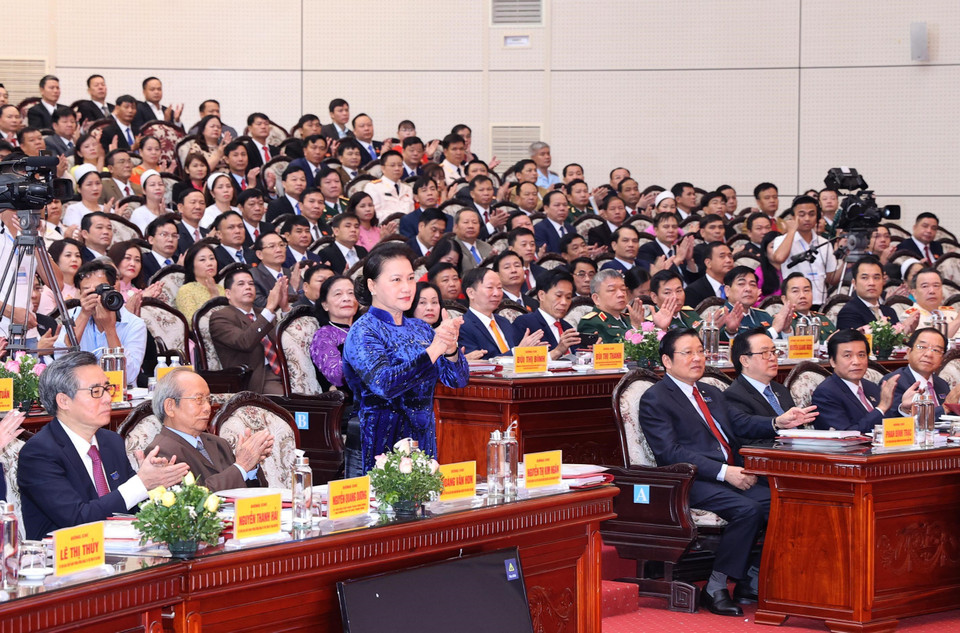 Chủ tịch Quốc hội Nguyễn Thị Kim Ngân dự Lễ khai mạc Đại hội Đảng bộ tỉnh Hòa Bình lần thứ XVII. (Ảnh: Trọng Đức/TTXVN)