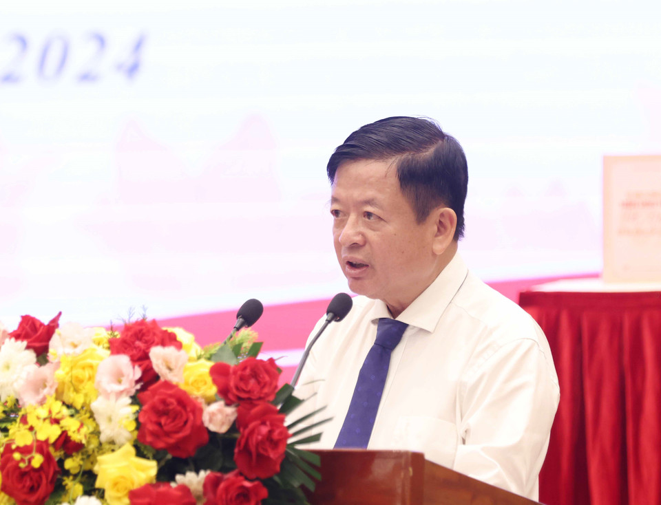 Nhạc sỹ Đỗ Hồng Quân, Chủ tịch Liên hiệp các hội văn học nghệ thuật Việt Nam phát biểu tại buổi lễ. (Ảnh: Phương Hoa/TTXVN)