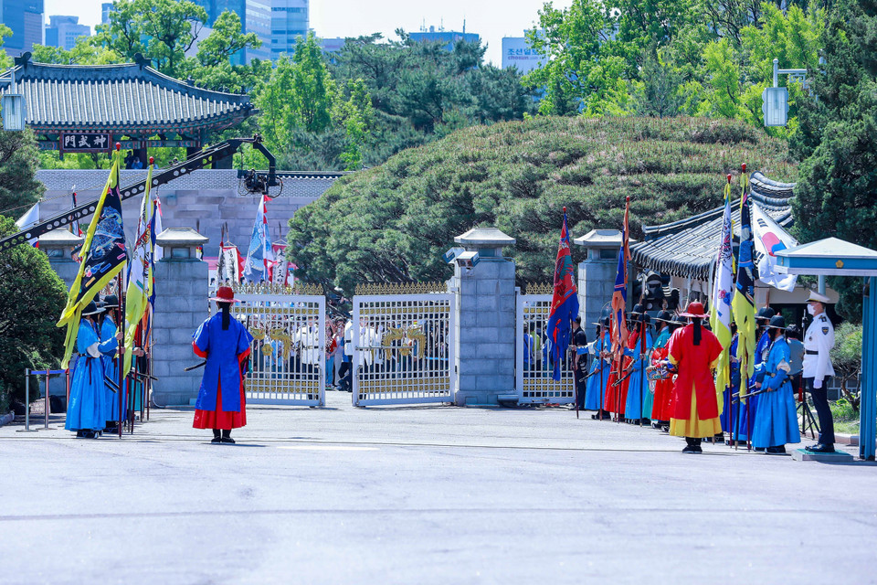 Ngày 10/5/2022, Nhà Xanh (Phủ Tổng thống Hàn Quốc) chính thức kết thúc sứ mệnh lịch sử sau 74 năm với chức năng là nơi làm việc và nơi ở của các đời Tổng thống Hàn Quốc. (Ảnh: Anh Nguyên/TTXVN)