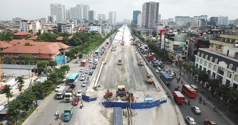 Điểm đầu của dự án đường vành đai 3 tại nút giao Mai Dịch (Cầu Giấy, Hà Nội) đây là điểm đen ùn tắc giao thông vào giờ cao điểm. (Nguồn: Vietnam+)
