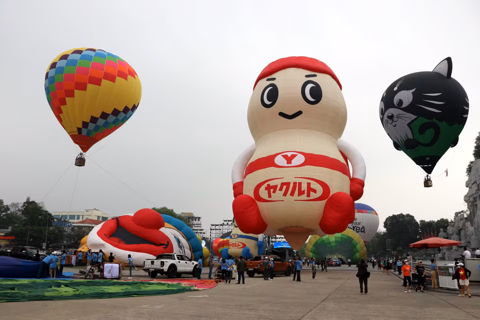 Lễ hội khinh khí cầu quốc tế lần thứ 2 tại Tuyên Quang quy tụ 20 khinh khí cầu tiêu chuẩn quốc tế. (Ảnh: Quang Cường/TTXVN)