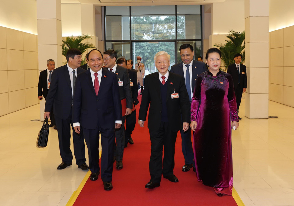 Tổng Bí thư, Chủ tịch nước Nguyễn Phú Trọng; Ủy viên Bộ Chính trị, Thủ tướng Chính phủ Nguyễn Xuân Phúc; Ủy viên Bộ Chính trị, Chủ tịch Quốc hội Nguyễn Thị Kim Ngân đến dự phiên họp trù bị Đại hội XIII của Đảng. (Nguồn: TTXVN)