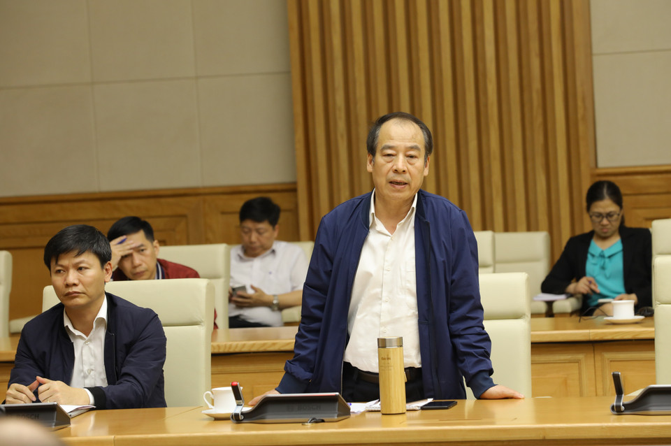  Phó giáo sư, tiến sỹ Trần Đắc Phu, nguyên Cục trưởng Cục Y tế dự phòng, Cố vấn cao cấp Trung tâm Đáp ứng khẩn cấp sự kiện y tế công cộng Việt Nam phát biểu. (Ảnh: Văn Điệp/TTXVN)