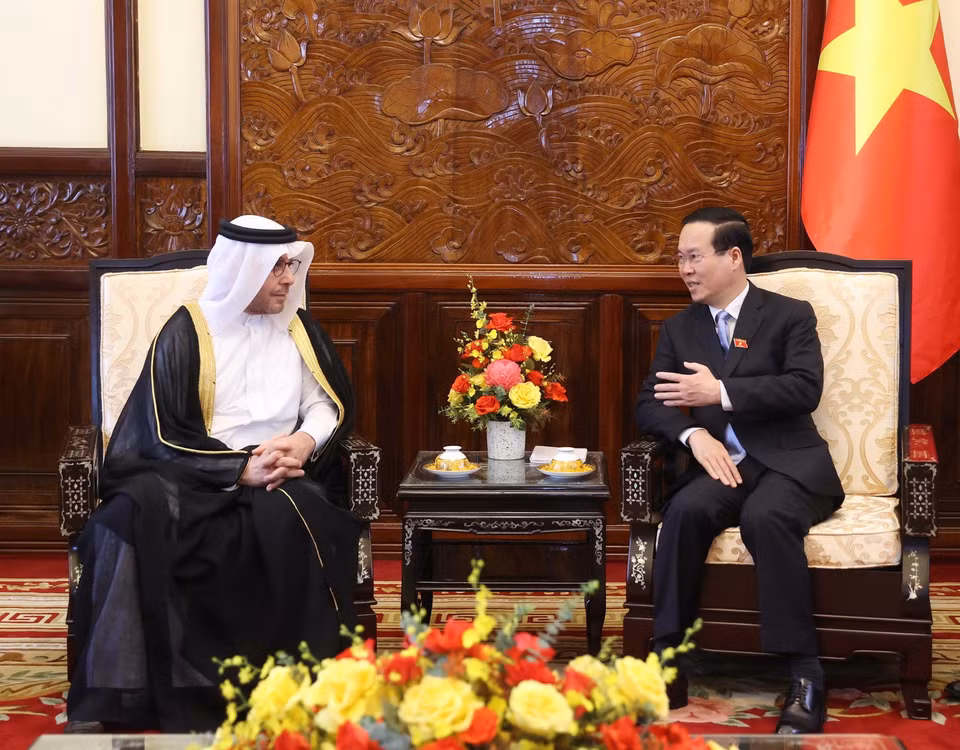 Chủ tịch nước Võ Văn Thưởng tiếp Đại sứ Qatar Khalid Ali Abdullah Abel trình Quốc thư. (Ảnh: Thống Nhất/TTXVN)