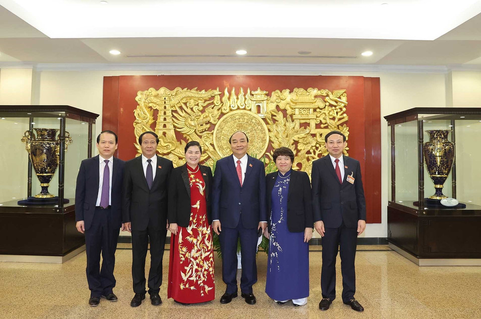 Thủ tướng Nguyễn Xuân Phúc và các đại biểu dự Hội nghị lần thứ nhất. (Ảnh: TTXVN)