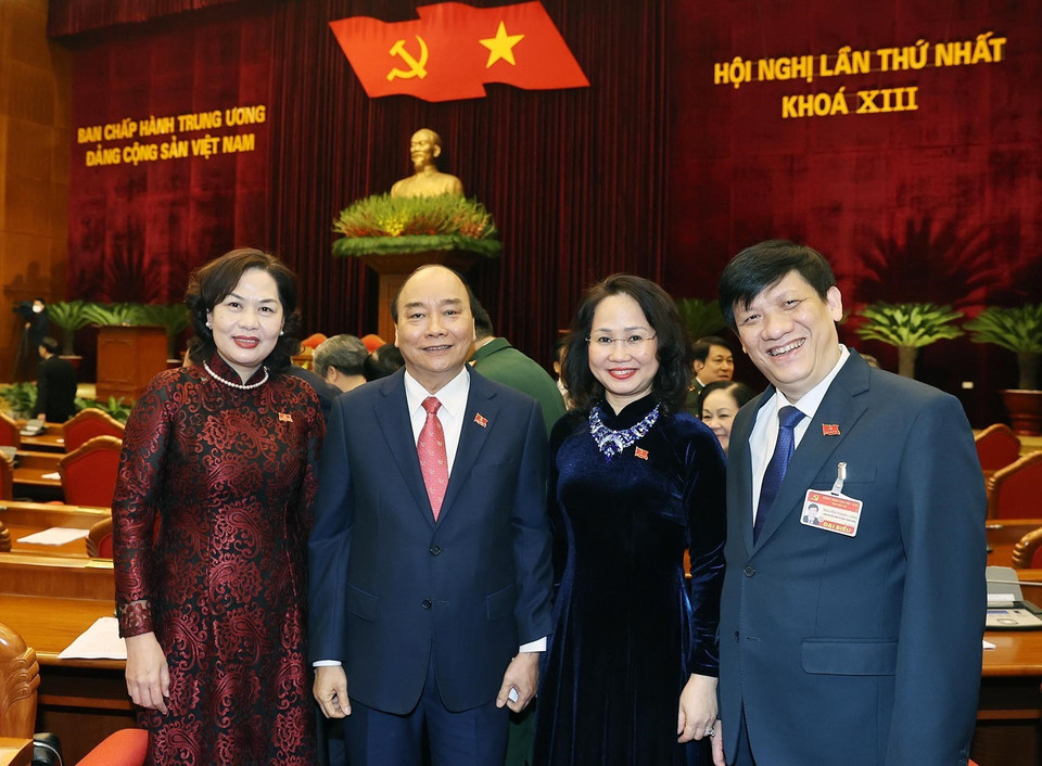 Thủ tướng Nguyễn Xuân Phúc và các đại biểu dự Hội nghị lần thứ nhất. (Ảnh: TTXVN)