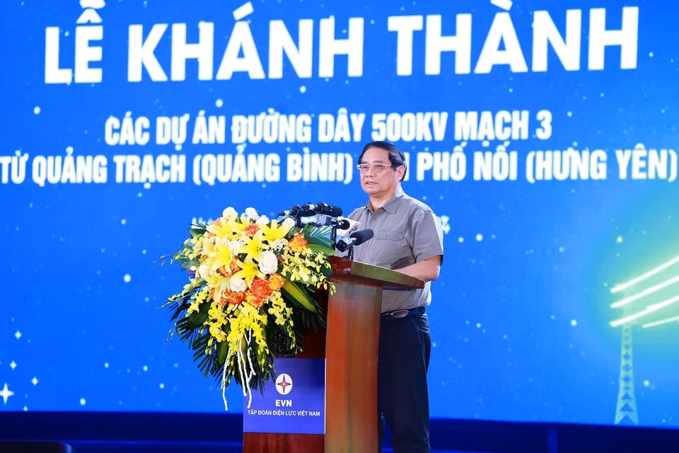 Thủ tướng Phạm Minh Chính phát biểu tại Lễ khánh thành các dự án đường dây 500kV mạch 3. (Ảnh: Dương Giang/TTXVN)