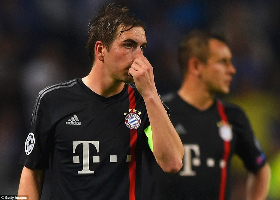 Thất bại 1-3, Lahm và đồng đội sẽ có rất nhiều việc phải làm ở lượt về.