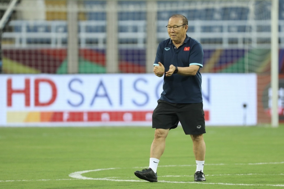 Huấn luyện viên trưởng đội tuyển Việt Nam Park Hangseo tại sân tập chiều 23/3. (Ảnh: Minh Quyết/TTXVN)