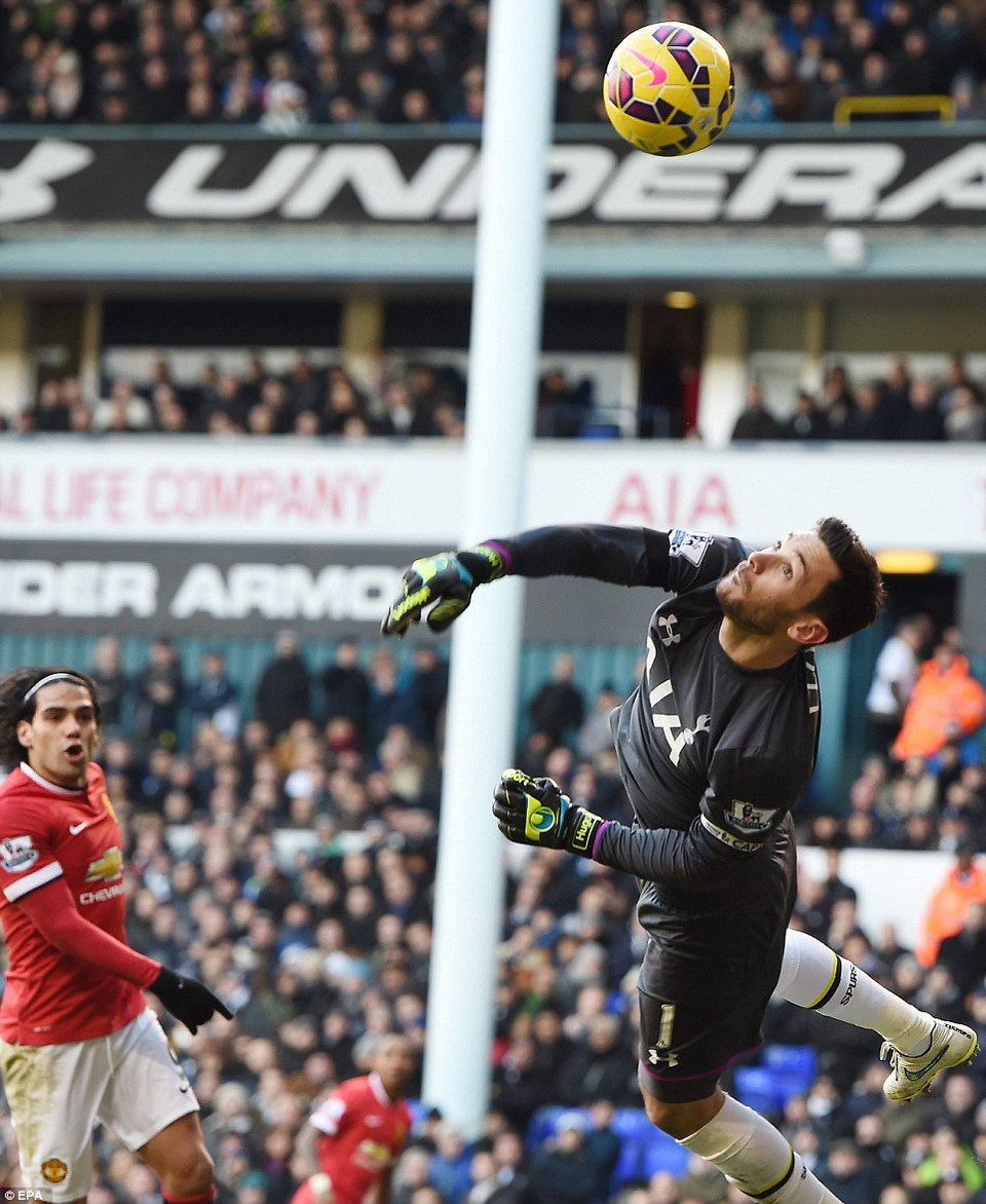 Tuy nhiên, bên phía Tottenham...