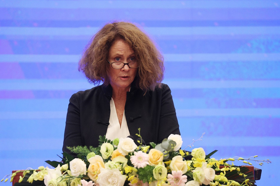 Bà Carolyn Turk, Giám đốc Quốc gia Ngân hàng Thế giới (World Bank) tại Việt Nam phát biểu ở hội thảo. (Ảnh: Dương Giang/TTXVN)