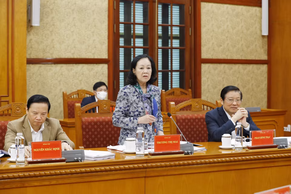 Bà Trương Thị Mai, Ủy viên Bộ Chính trị, Bí thư Trung ương Đảng, Trưởng Ban Tổ chức Trung ương phát biểu tại cuộc họp. (Ảnh: Phương Hoa/TTXVN)