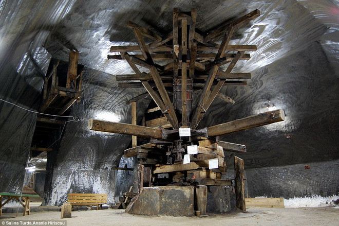 Những mũi khoan cổ vẫn được giữ lại